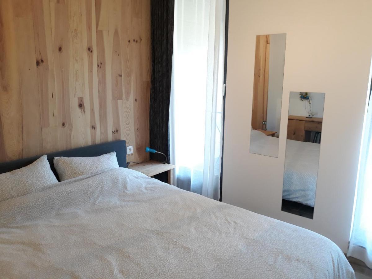 Chalet l'Orvallée Villa Virton Esterno foto