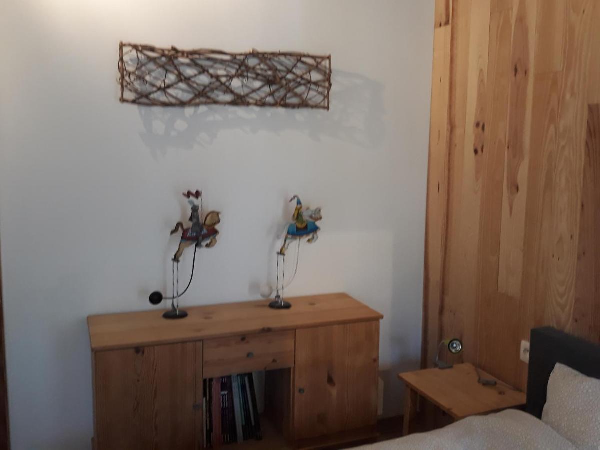 Chalet l'Orvallée Villa Virton Esterno foto